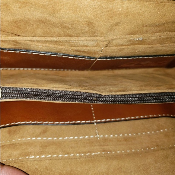 Patricia Nash purse and wallet set - Picture 6 of 6